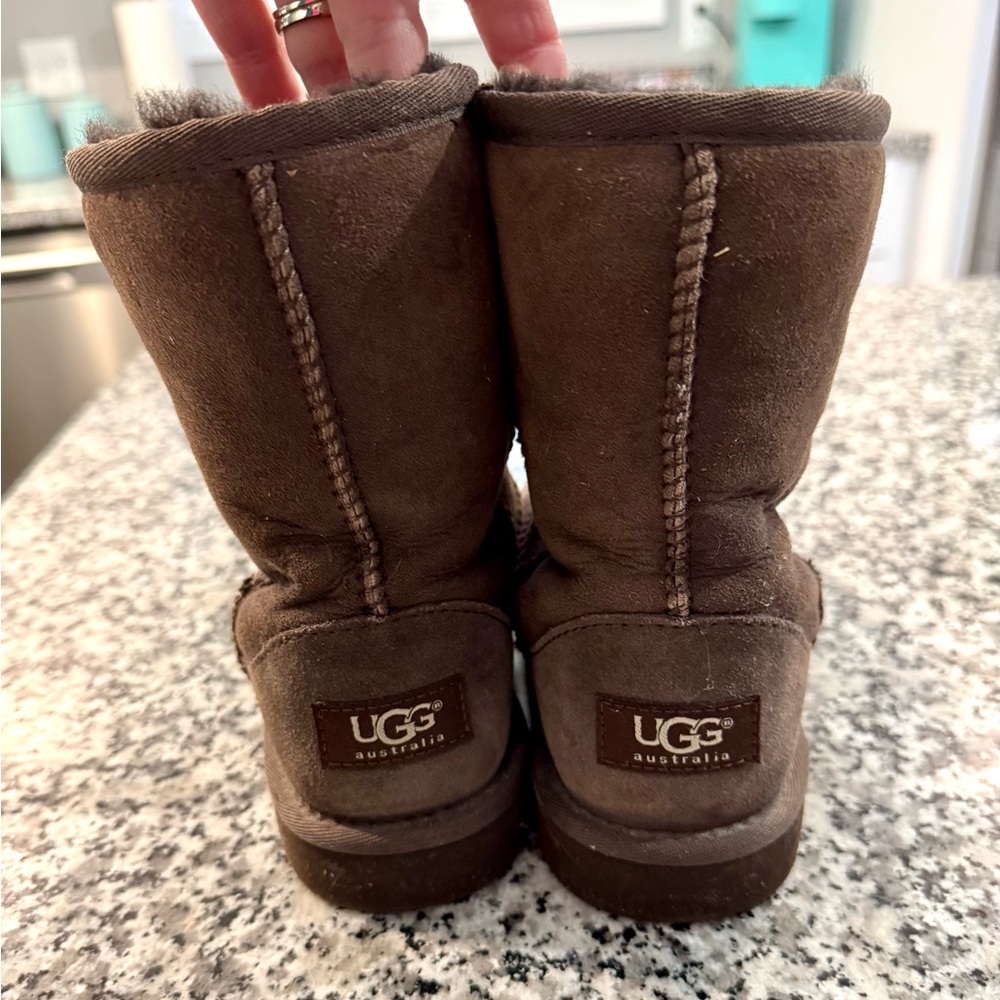Ugg classic short boots